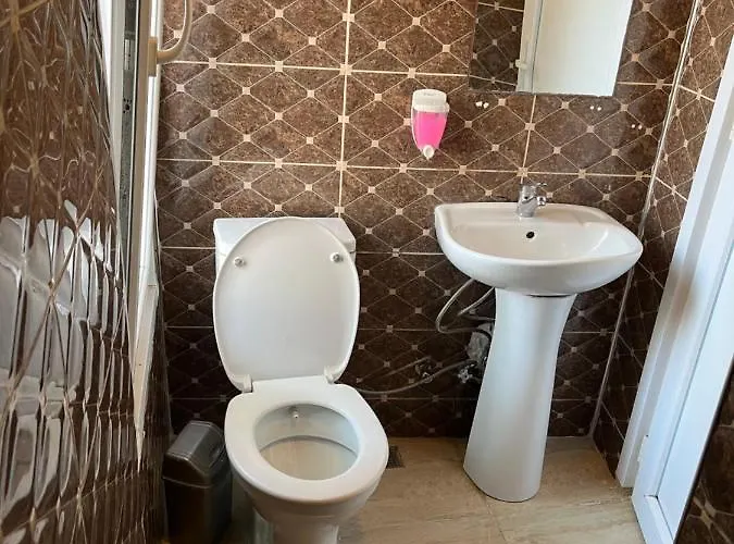 Metropol 2 Szálloda 2*